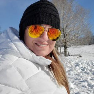 Meet your Posher, Gina